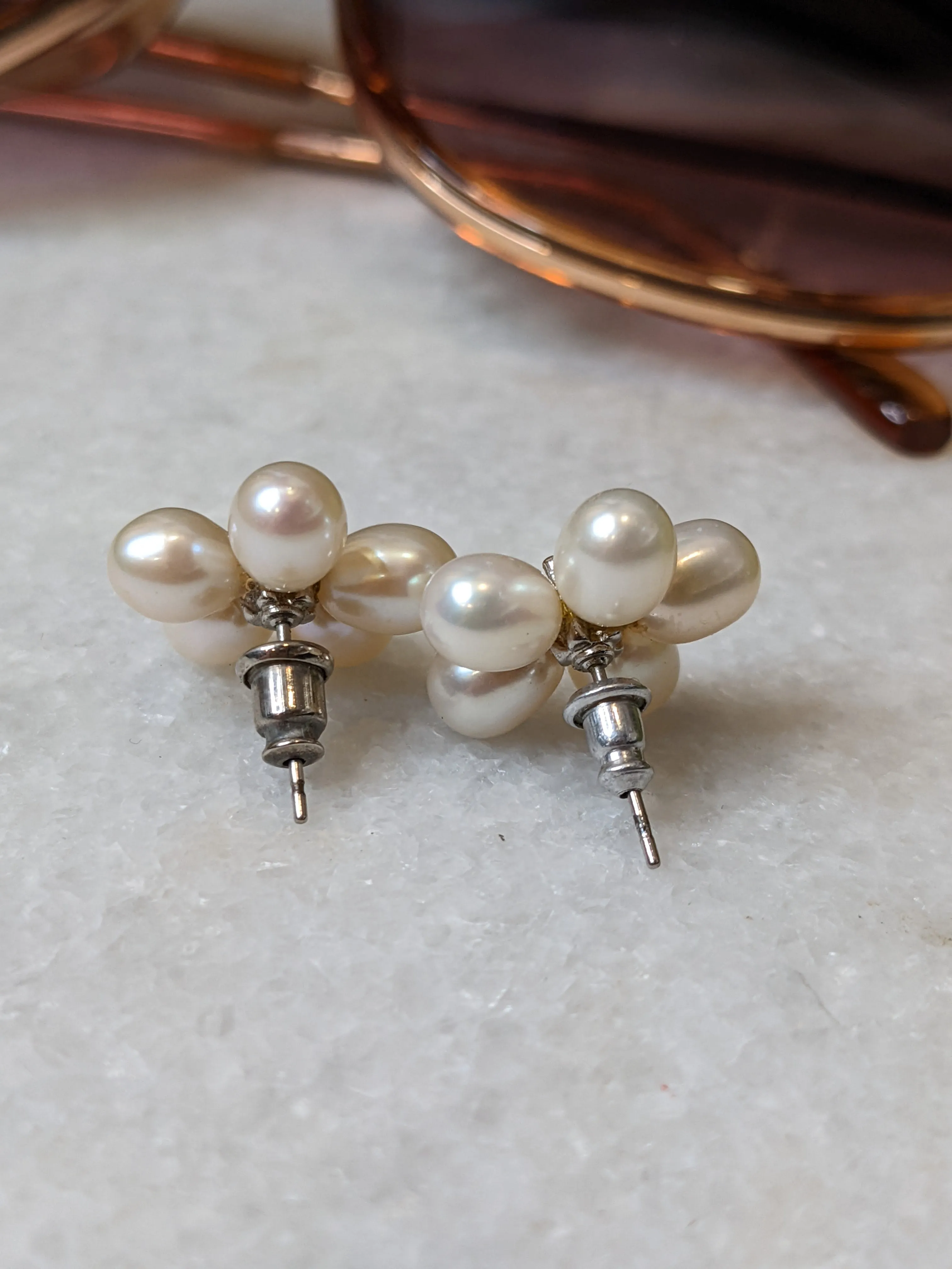 Daisy Faux Pearl Petal Earrings