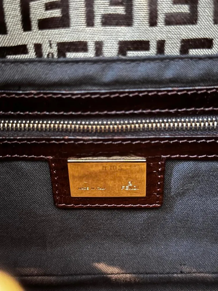 Fendi FF Mamma Baguette Brown