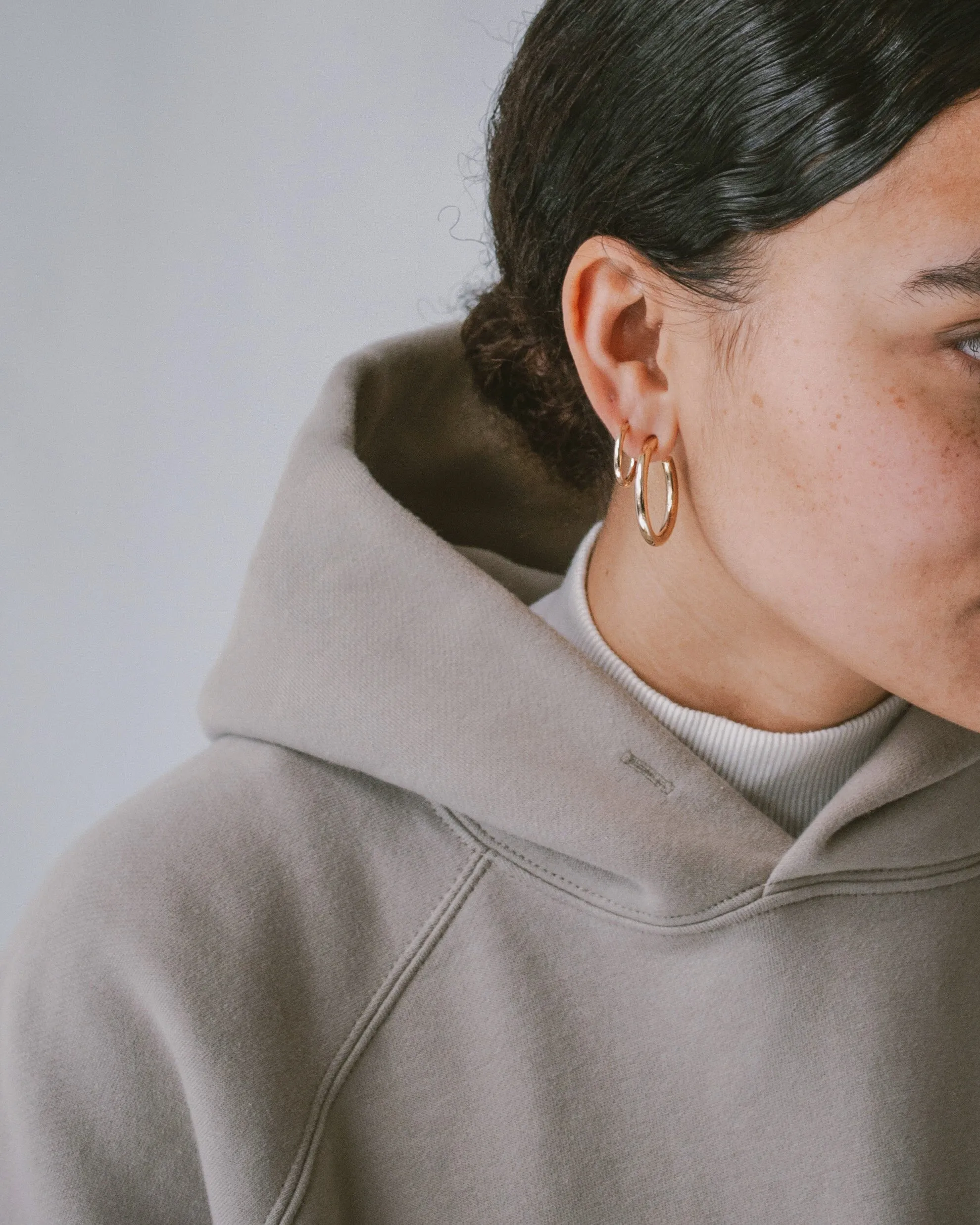Medium Ange Hoops