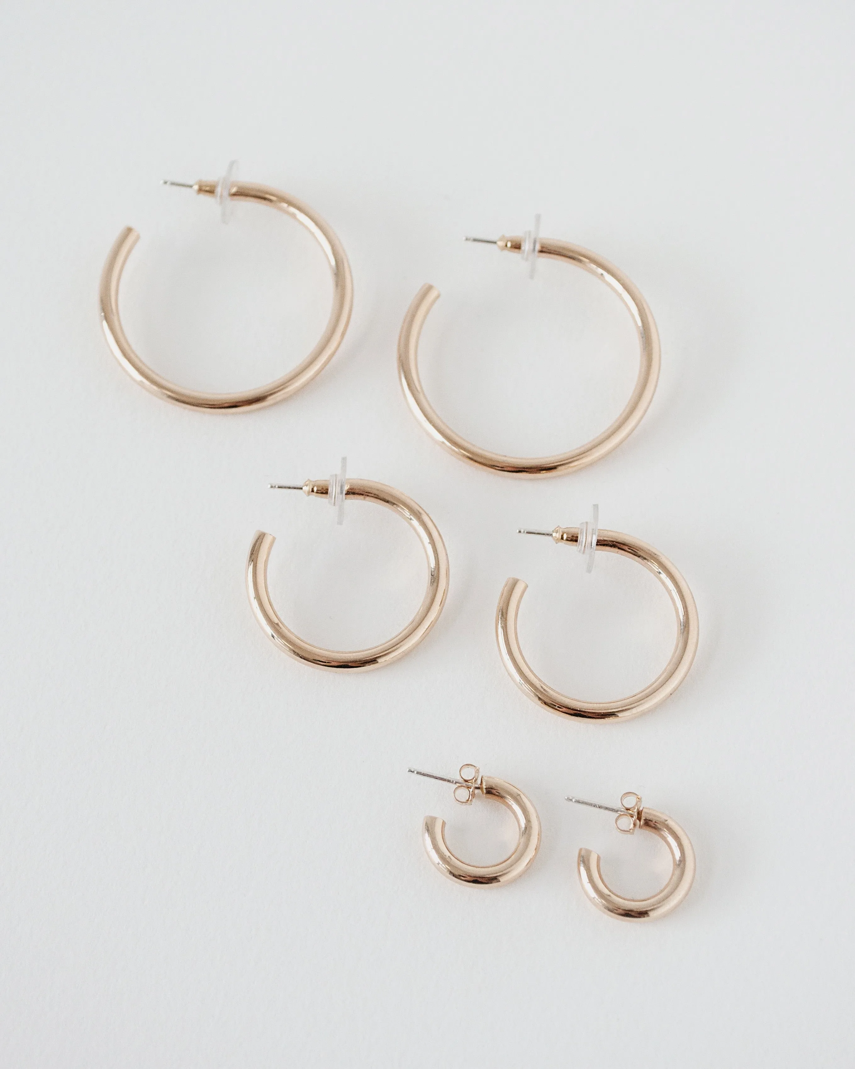 Medium Ange Hoops