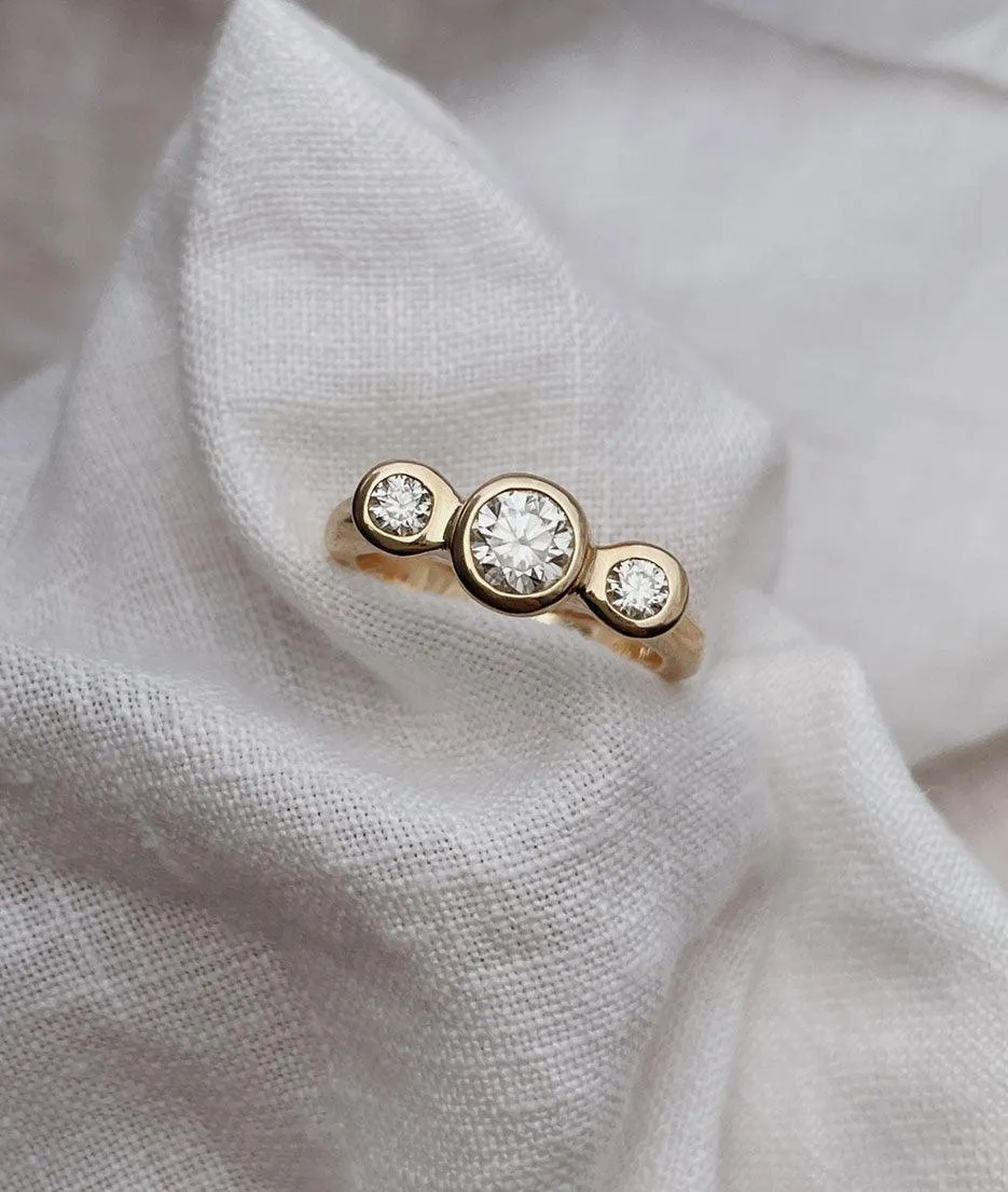 Medium Trilogy (0.7ct)