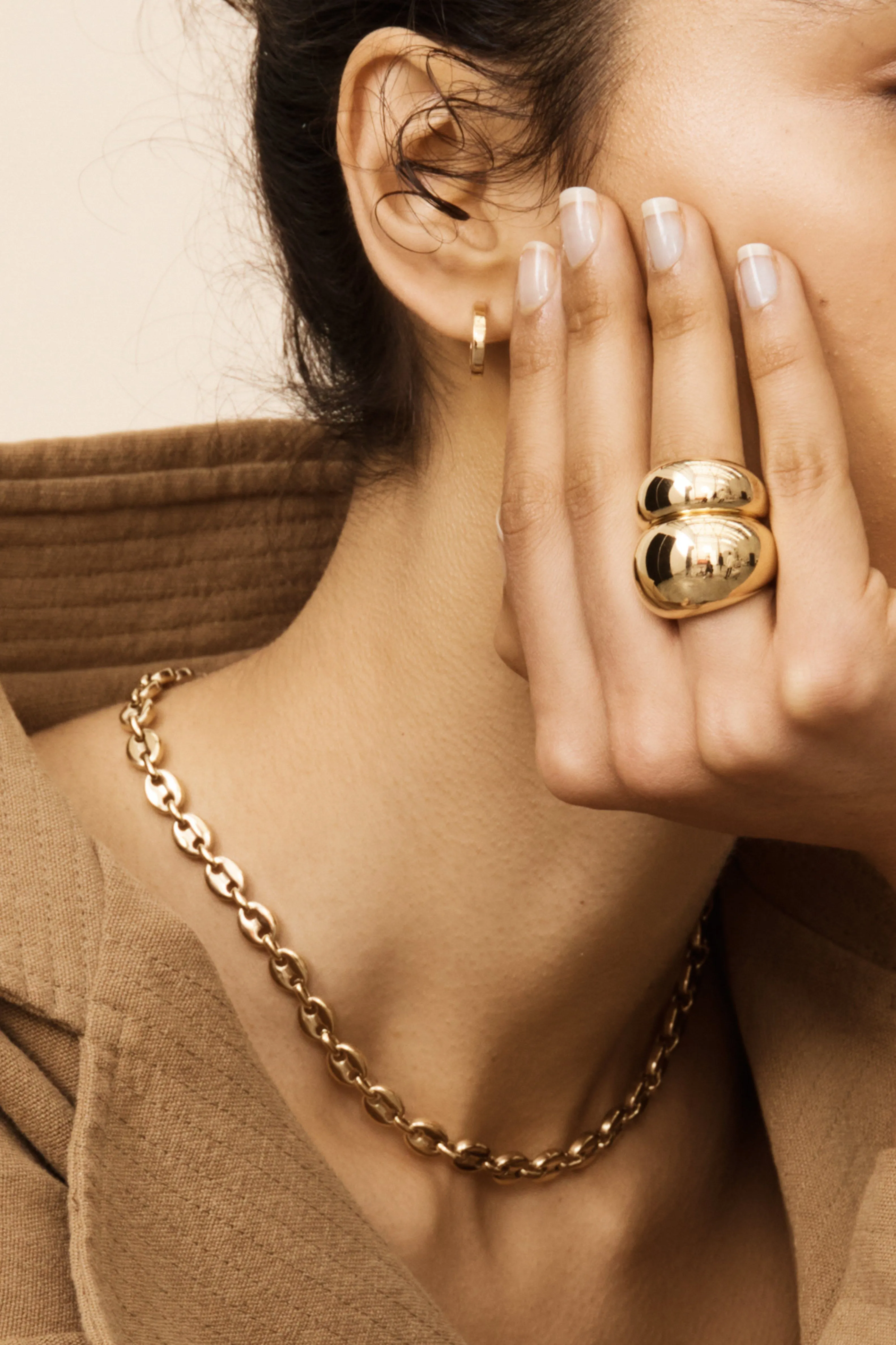 Onia Necklace