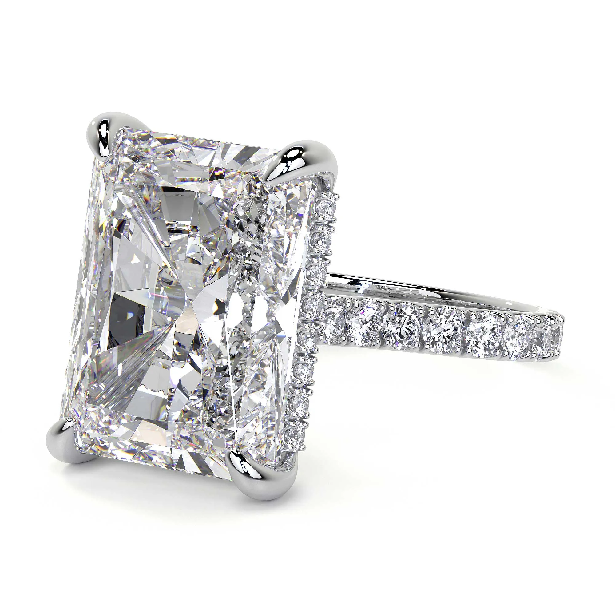Radiant Cut Diamond Ring, 9 CT